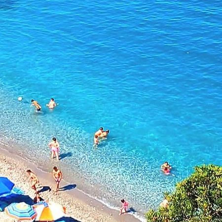 Sweet Sea View Apartamento Savona Exterior foto