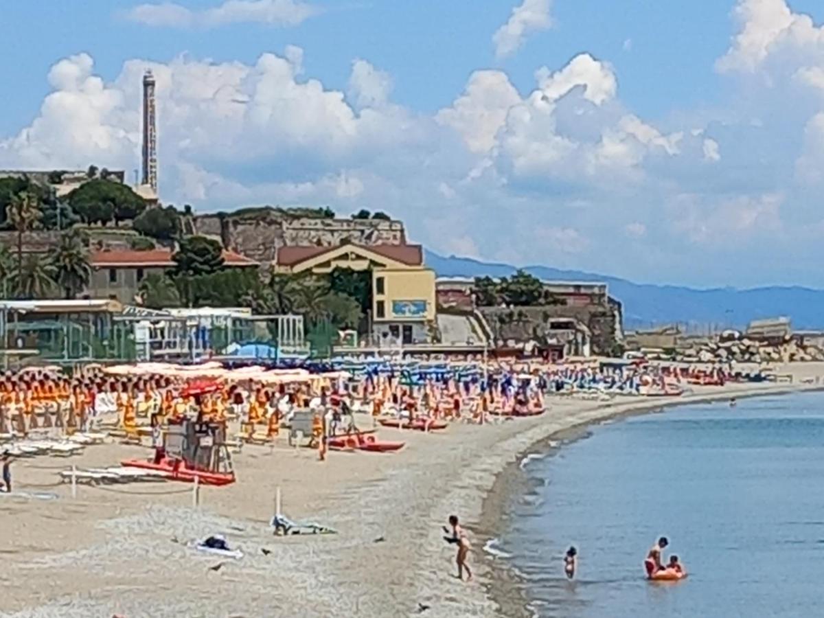Sweet Sea View Apartamento Savona Exterior foto
